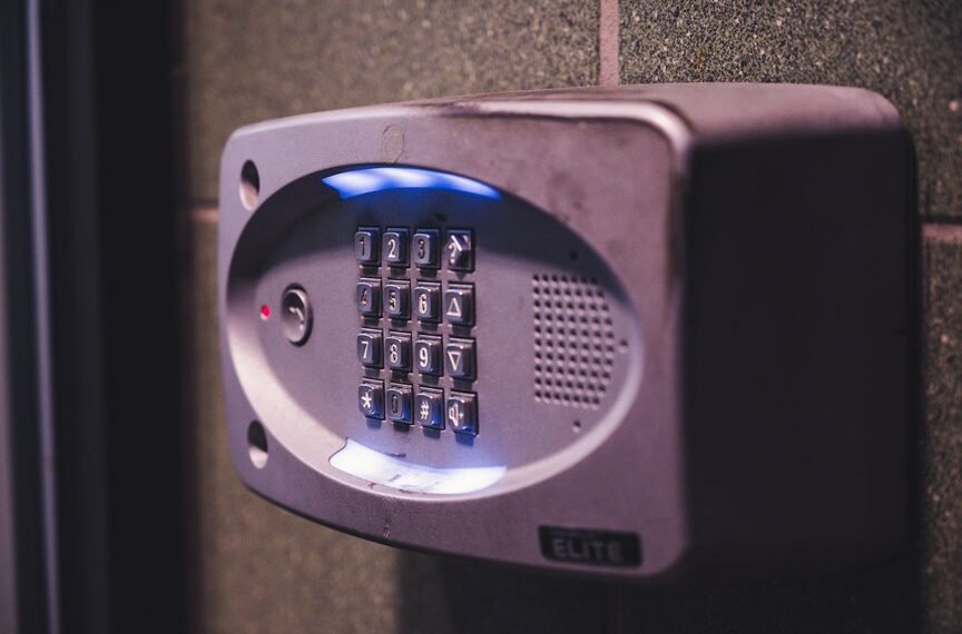 secure access control report identifiers